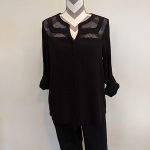 🧜‍♀️ Daniel Rainn V-Neck blouse (M)